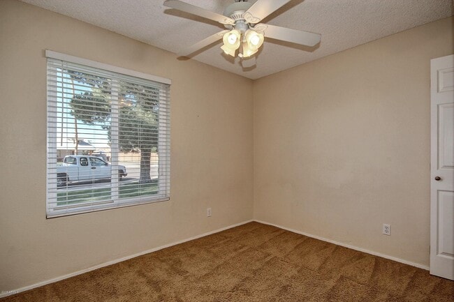 Building Photo - 65 N 132nd Pl