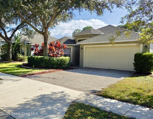 Building Photo - 449 Alison St