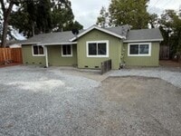 Building Photo - Totally remodeled 3 bedroom 2 bathroom sin...