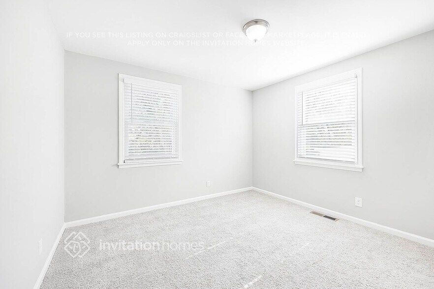 Building Photo - 3216 Holland Ln