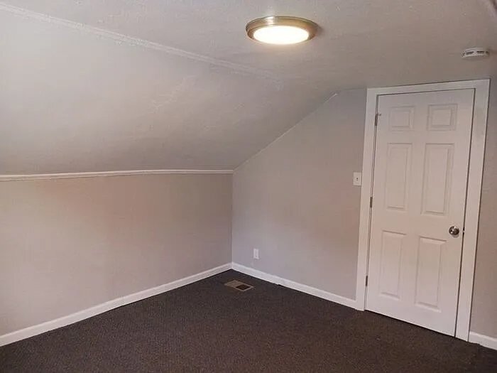 Building Photo - 1821 Marquette St