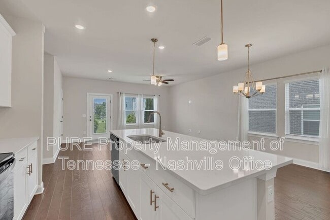 Building Photo - 1511 Olympic Ln