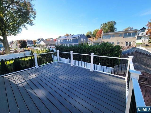 Building Photo - 167 Columbia St