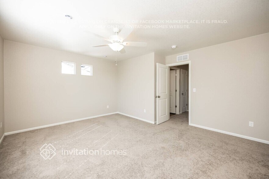 Building Photo - 5627 Bowerman Ln