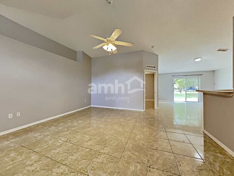 Building Photo - 16918 Corner Hill Ct