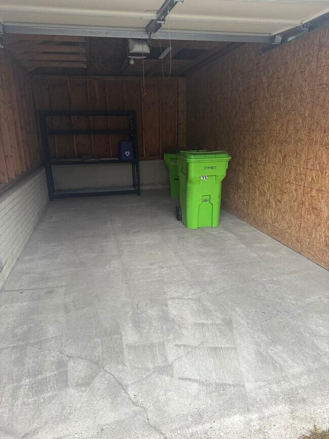 Building Photo - 1125 Joyce Ln