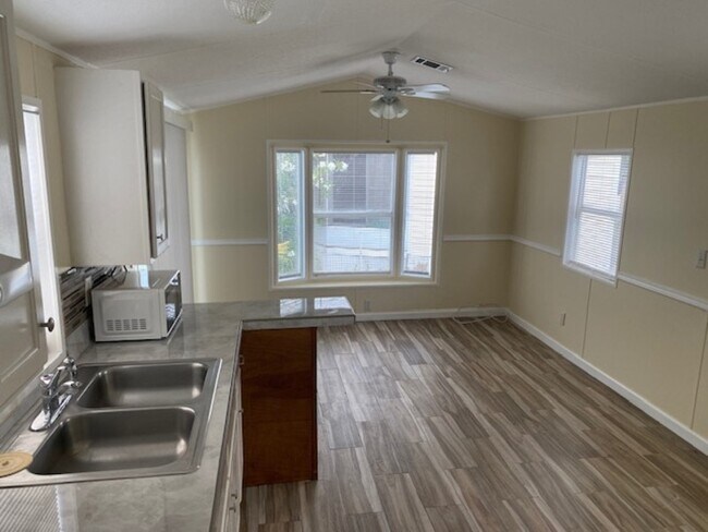 Building Photo - 4825 A1A S