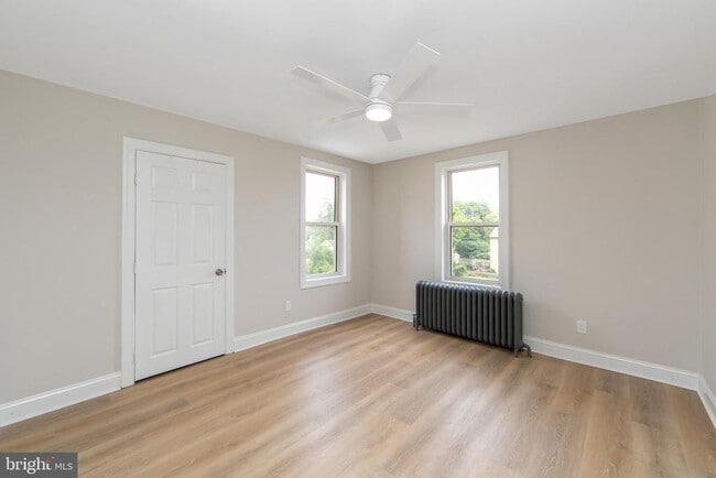 Building Photo - 1003 Magill Ave