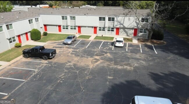 Building Photo - 4550 Washington Rd