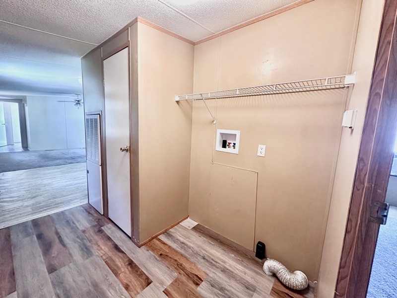 Building Photo - 110 S Rustic Ln