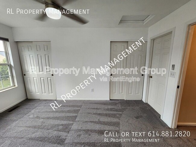 Building Photo - 216 Oxford Oak Dr