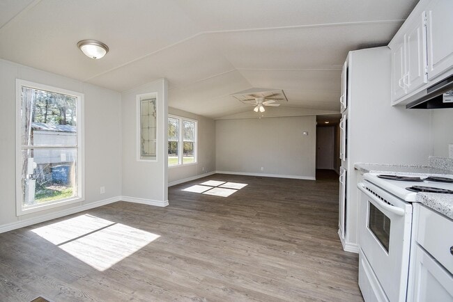 Building Photo - 12561 Roy Harris Loop