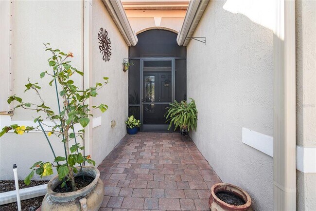 Building Photo - 4418 65th Terrace E