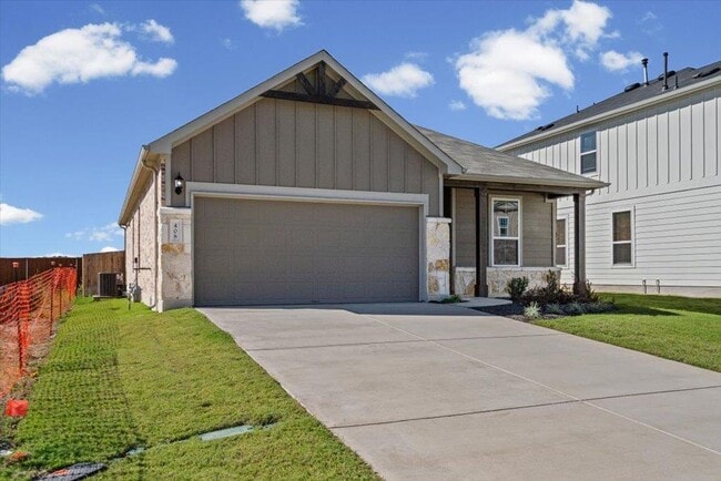 Building Photo - 408 Kapok St