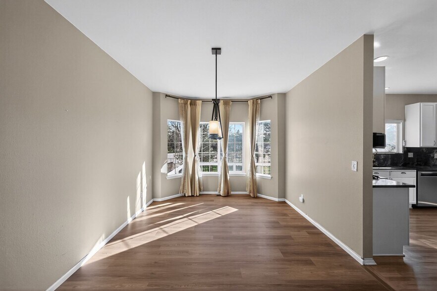 Building Photo - 5466 S Tibet St