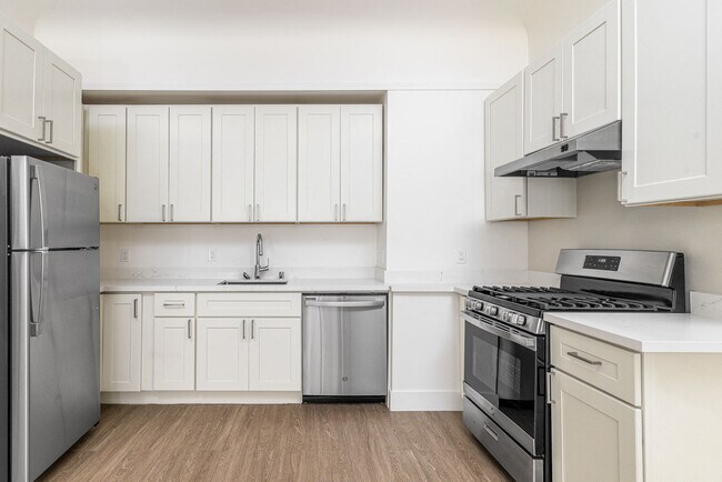 Building Photo - 1454-1464 Union