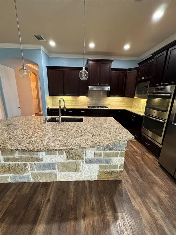 Building Photo - 28815 Chaffin Light