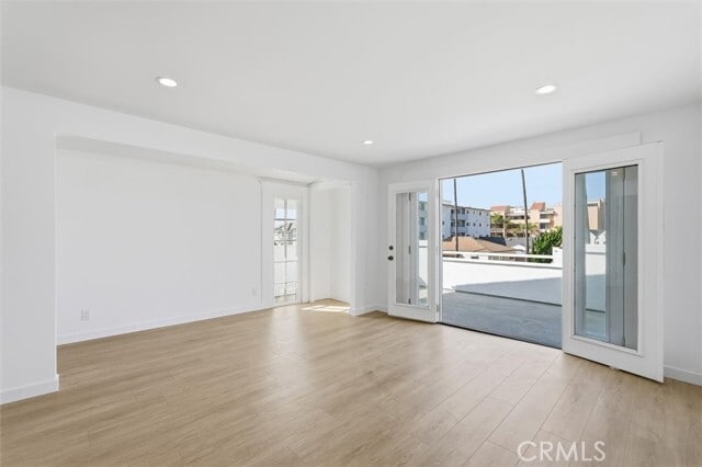 Building Photo - 720 S Catalina Ave