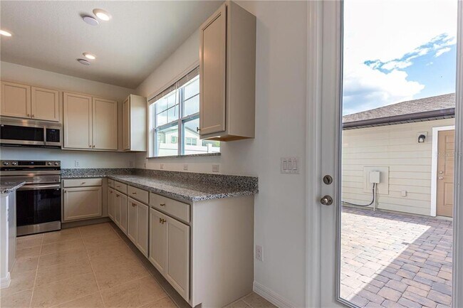 Building Photo - 17230 Melogold Way
