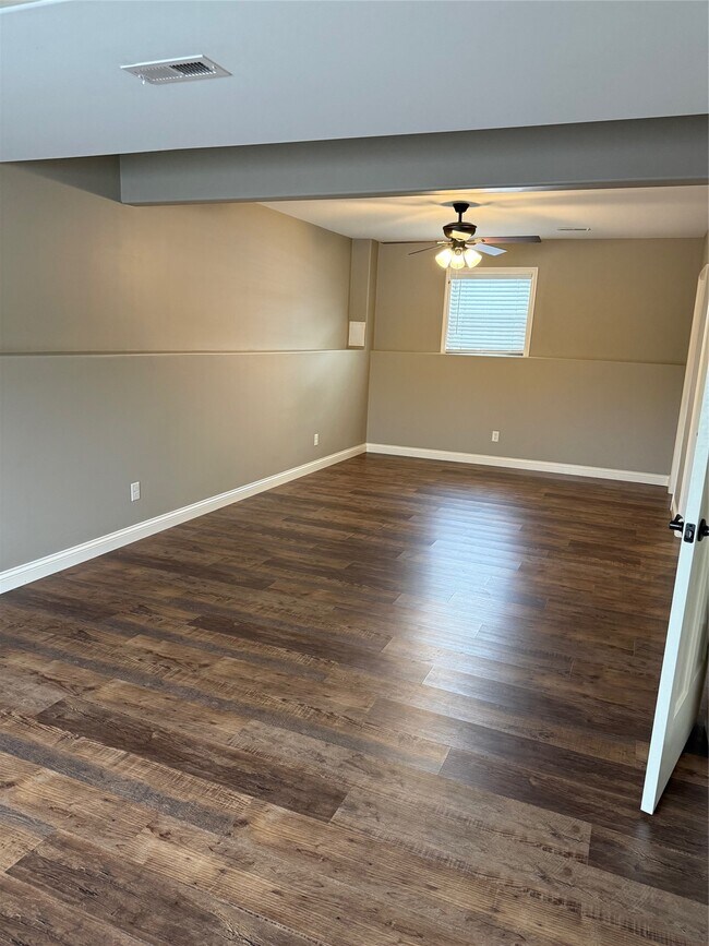 Building Photo - 29493 Walnut Valley Ct