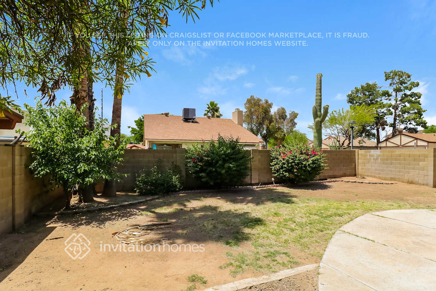 Building Photo - 10032 N 66th Dr