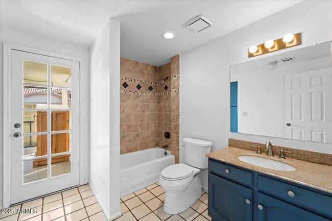 Building Photo - 15220 N 49th St