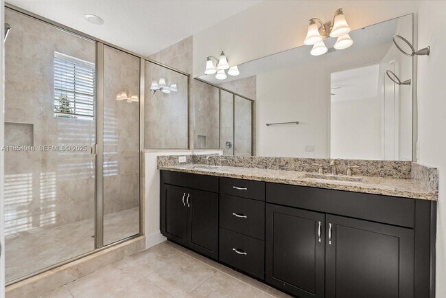 Building Photo - 9829 Winnington St