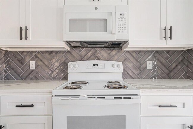 Building Photo - 614 Magnolia Bend St