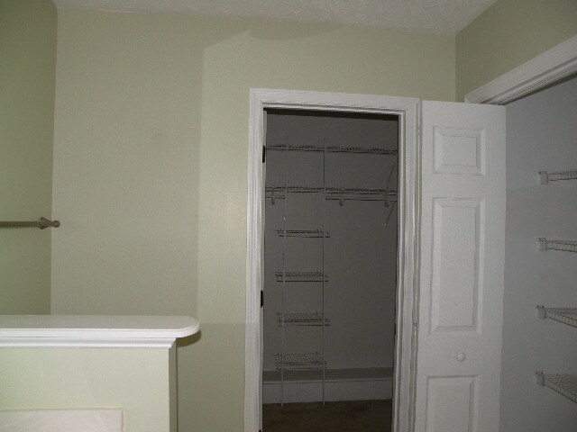 Building Photo - 105 Sand Run Rd