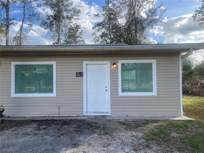 Building Photo - 211 NW Hwy 441