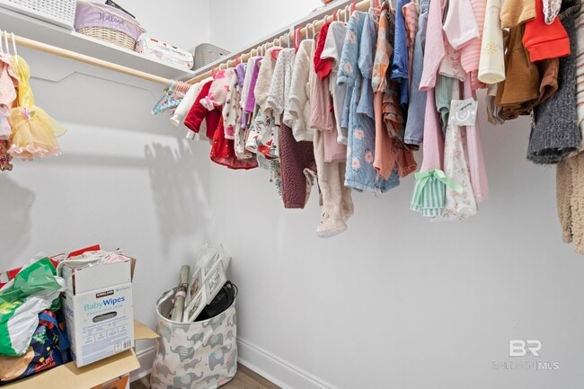 Building Photo - 1049 Stella Rd