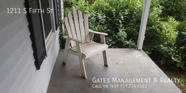 Building Photo - Nice Cottage in Mebane-Available to tour o...
