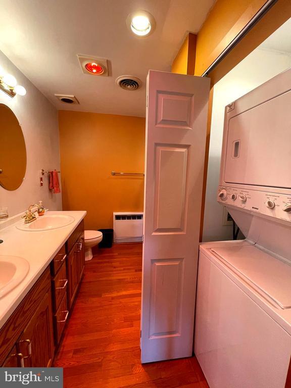 Building Photo - 712 W MacDade Blvd