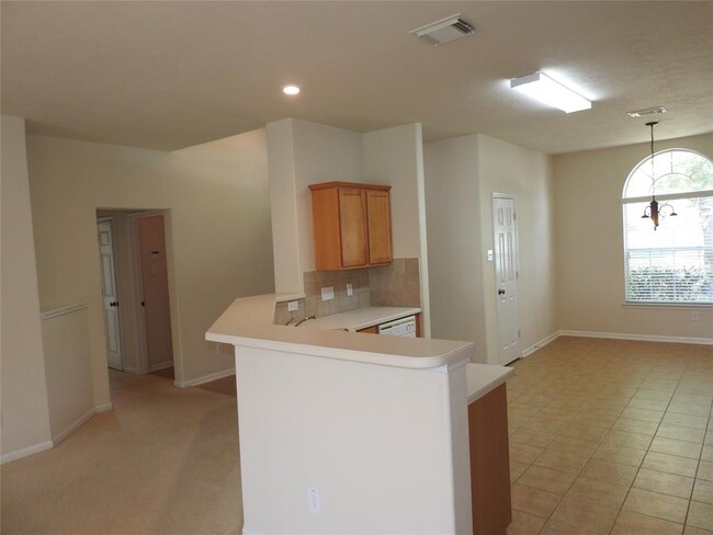 Building Photo - 2034 Monarch Hollow Ln