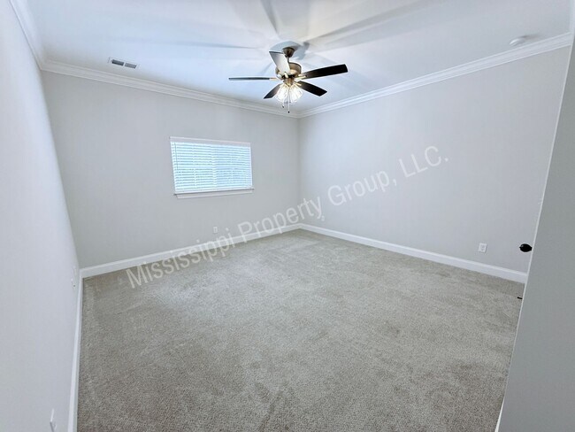 Building Photo - 4088 Fieldstone Lp