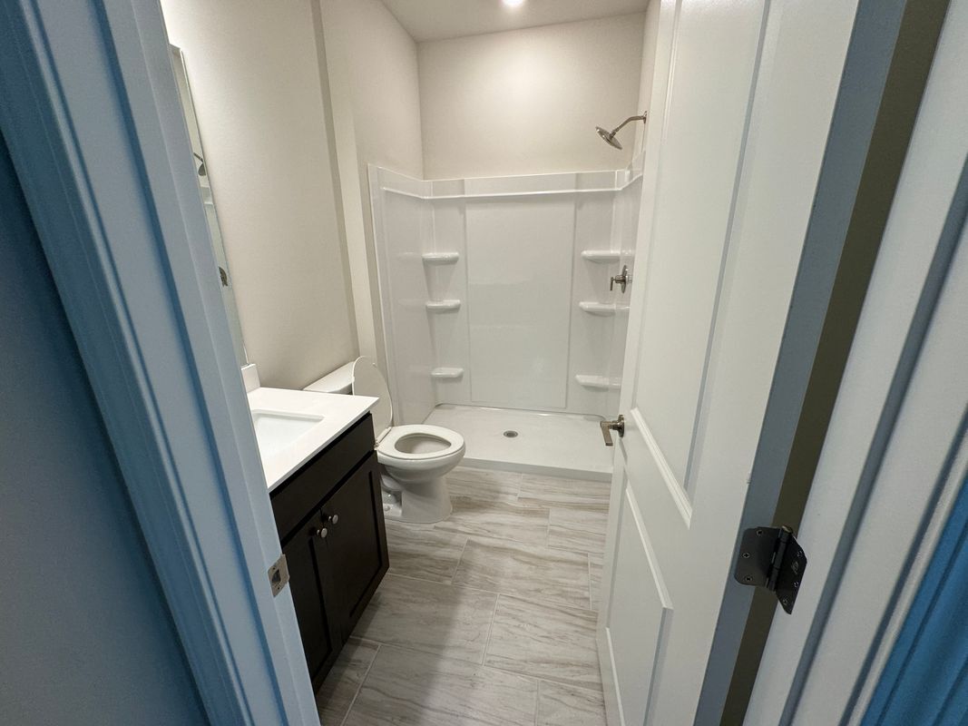 Building Photo - 850 Elderberry Ct