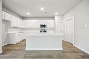 Building Photo - 1006 Rosemary Hl Dr