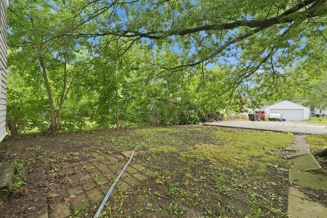 Building Photo - 4029 Weisser Park Ave