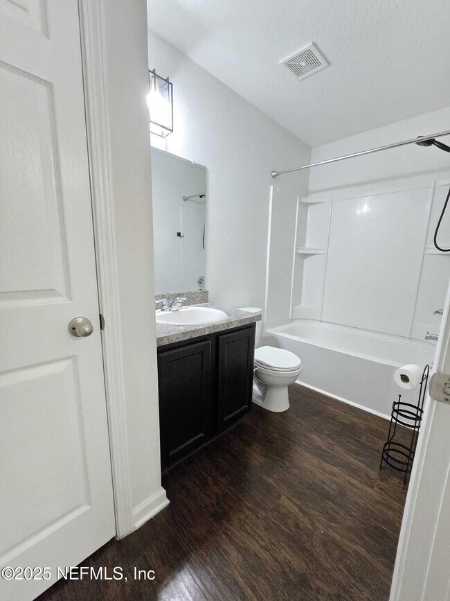 Building Photo - 9124 Adams Ave