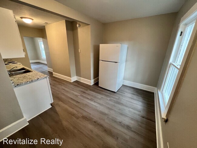 Building Photo - 3 br, 2 bath House - 1253 Cottrell Street