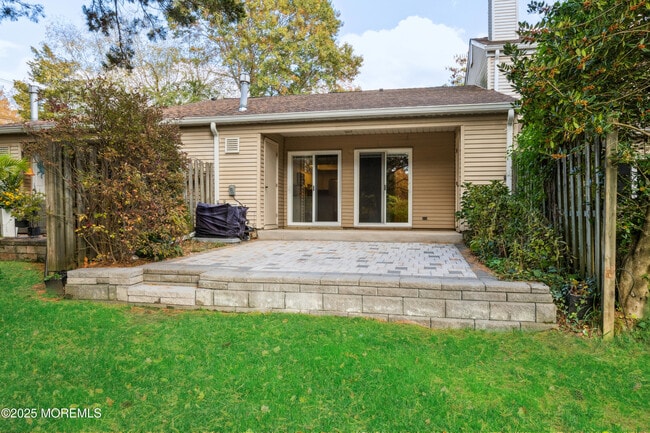 Building Photo - 357 Minstrel Ct