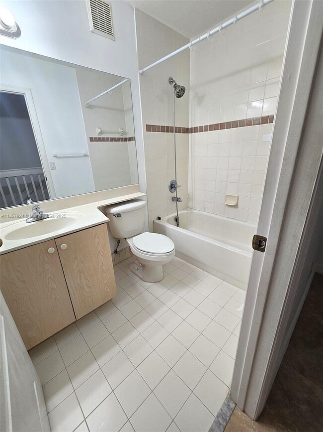 Building Photo - 3028 SW 129th Way
