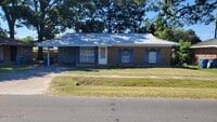 Building Photo - 326 Guidry Rd
