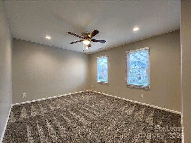 Building Photo - 7232 Sheffingdell Dr
