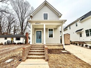 Building Photo - 3 Bedroom, 3 Bathroom Home in Durham