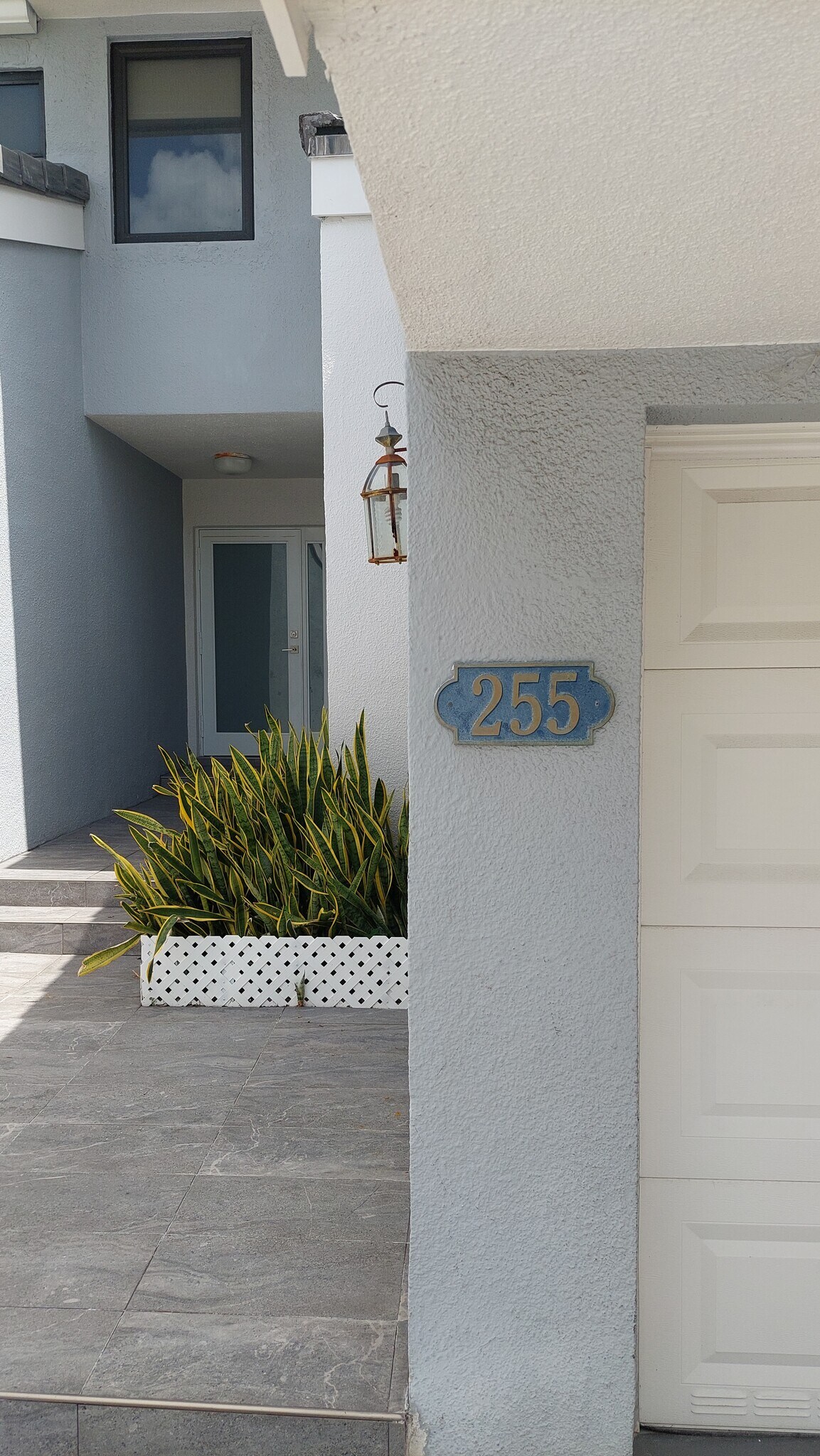 Building Photo - 255 Poinciana Island Dr