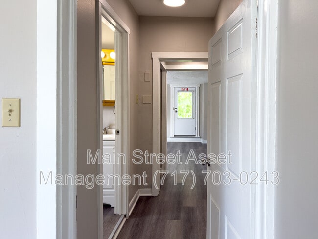 Building Photo - 127 N Prince St