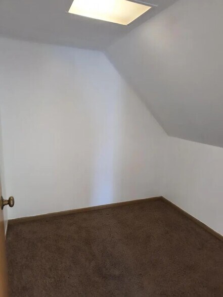 Building Photo - 1256 Arlington Ave