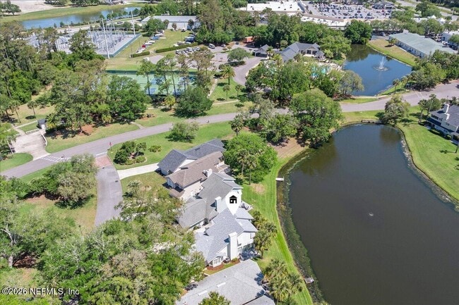 Building Photo - 107 Island Dr