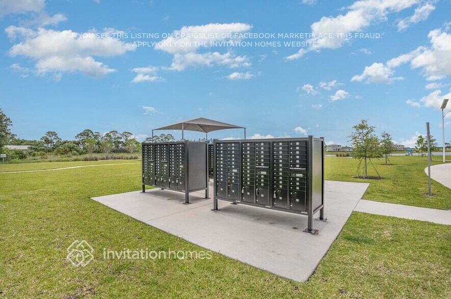 Building Photo - 1475 Diablo Cir SW